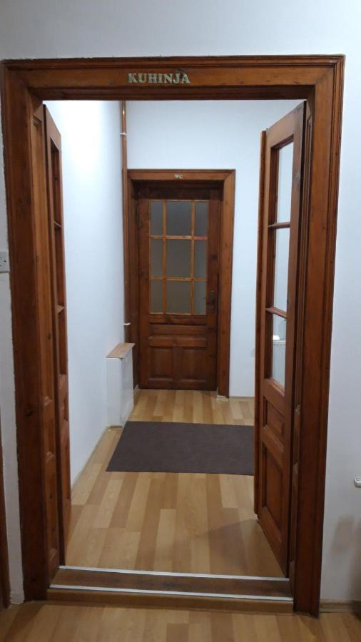 Apartment And Rooms"Tabasnice"Tuzla Centar Bagian luar foto