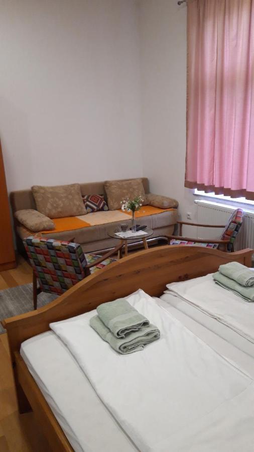 Apartment And Rooms"Tabasnice"Tuzla Centar Bagian luar foto