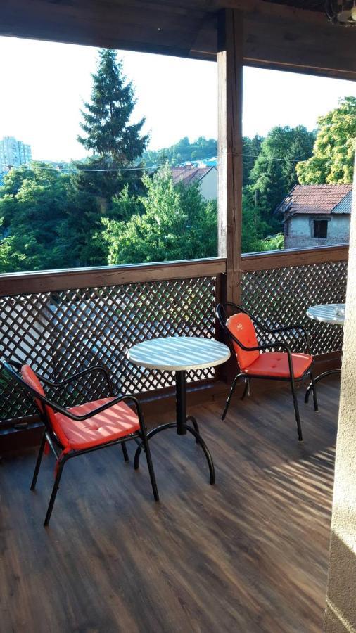 Apartment And Rooms"Tabasnice"Tuzla Centar Ruang foto